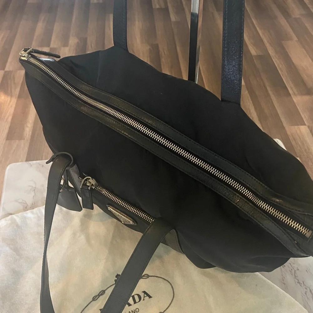 Authentic Prada nylon Laptop /tote bag with Leather Trim, Lock, Key, Prada Dusty - Picture 8 of 17